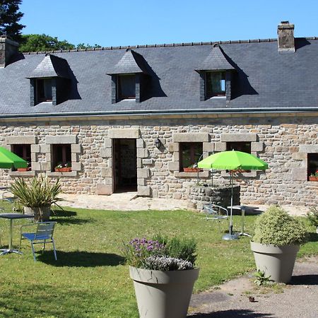 Domaine De Lesvaniel Landudec Exterior foto